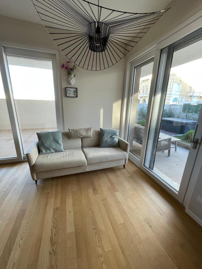 Lucia'S House Apartment Bari Bagian luar foto